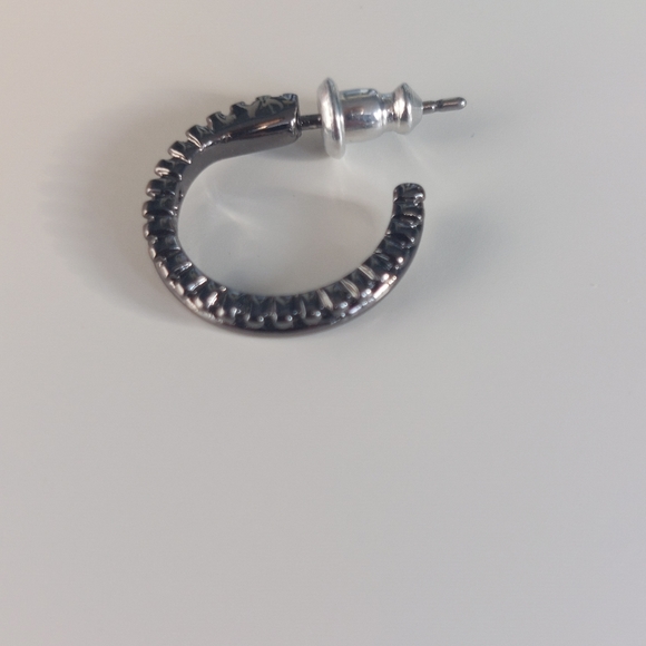 Pilgrim S18 Hematite earnings - Picture 5 of 10